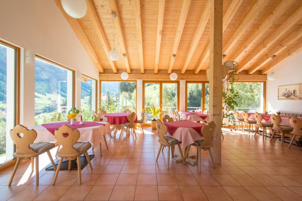 Hotel Cuntera Curaglia Exterior photo